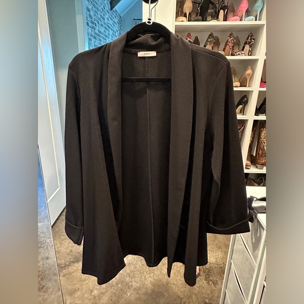 Women’s lightweight blazer